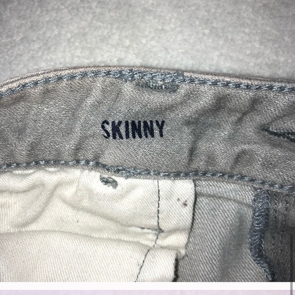 Banana Republic Grey Skinny Jeans - Picture 6 of 8